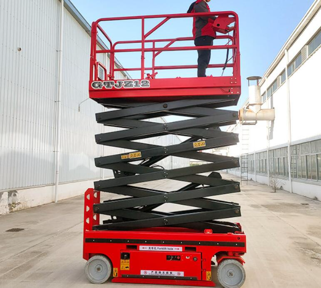 海南自行走移动式升降机